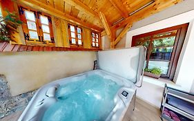Resort Hisa Ida - Apartments With Hot Tub And Sauna
