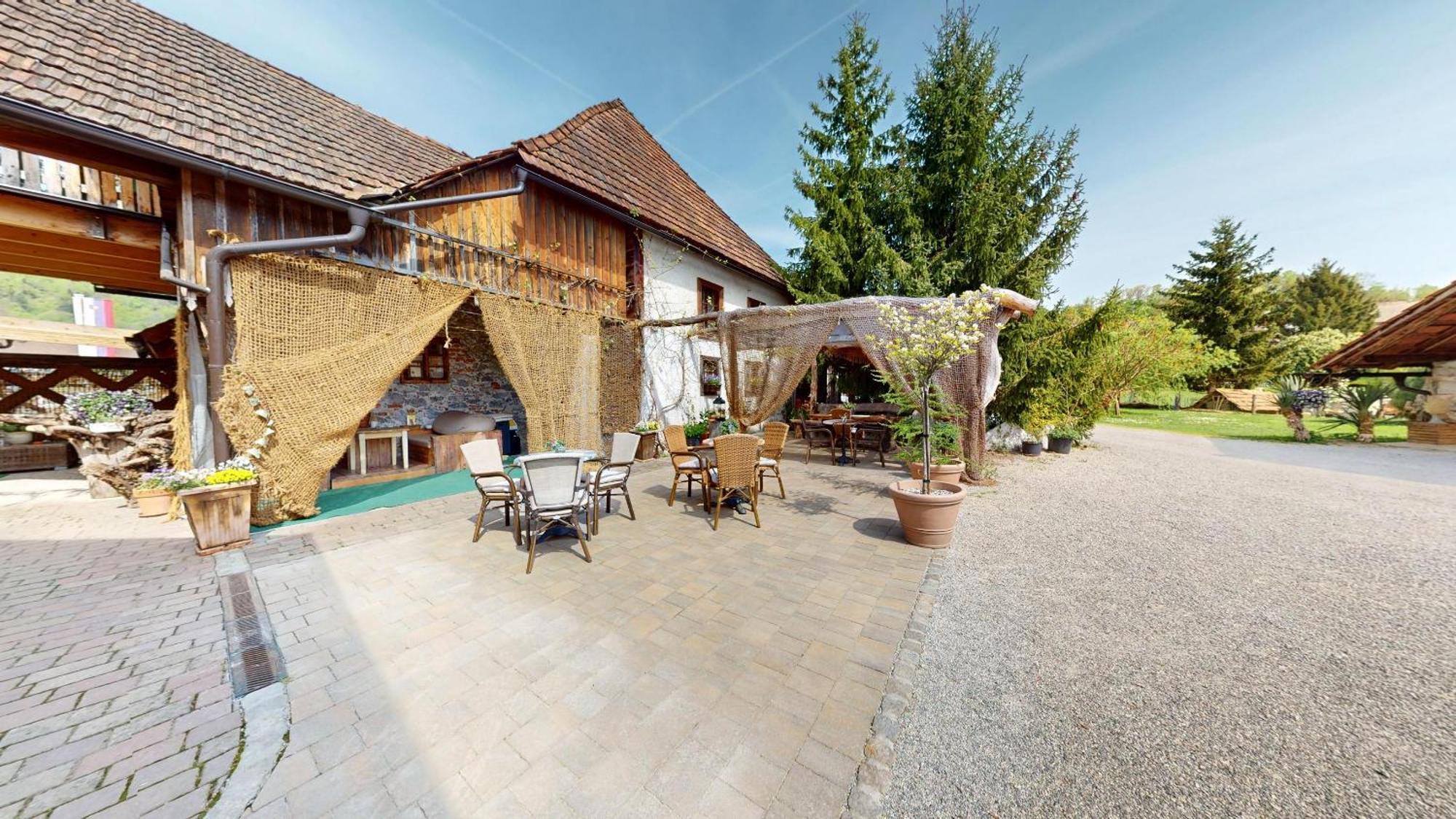 Resort Hisa Ida - Apartments With Hot Tub And Sauna Ivancna Gorica Buitenkant foto