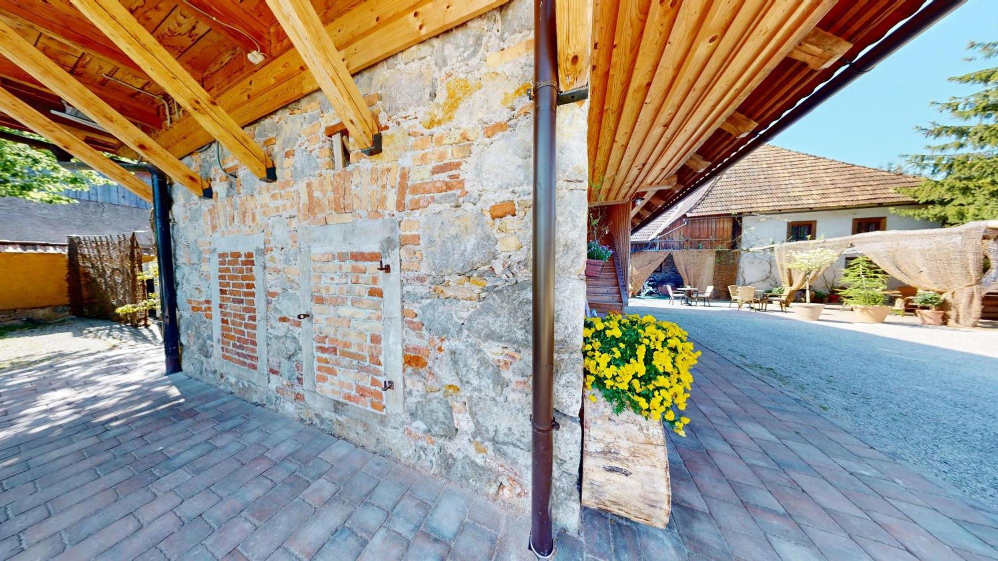 Resort Hisa Ida - Apartments With Hot Tub And Sauna Ivancna Gorica Kamer foto