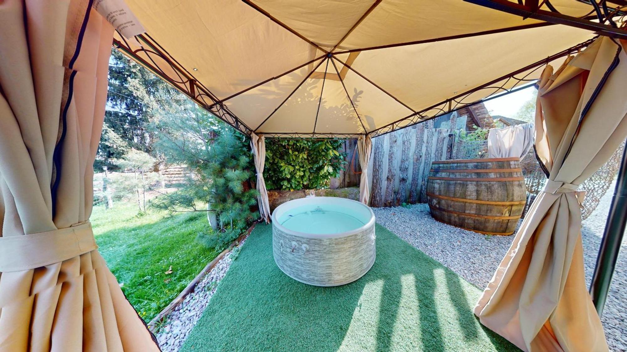 Resort Hisa Ida - Apartments With Hot Tub And Sauna Ivancna Gorica Kamer foto