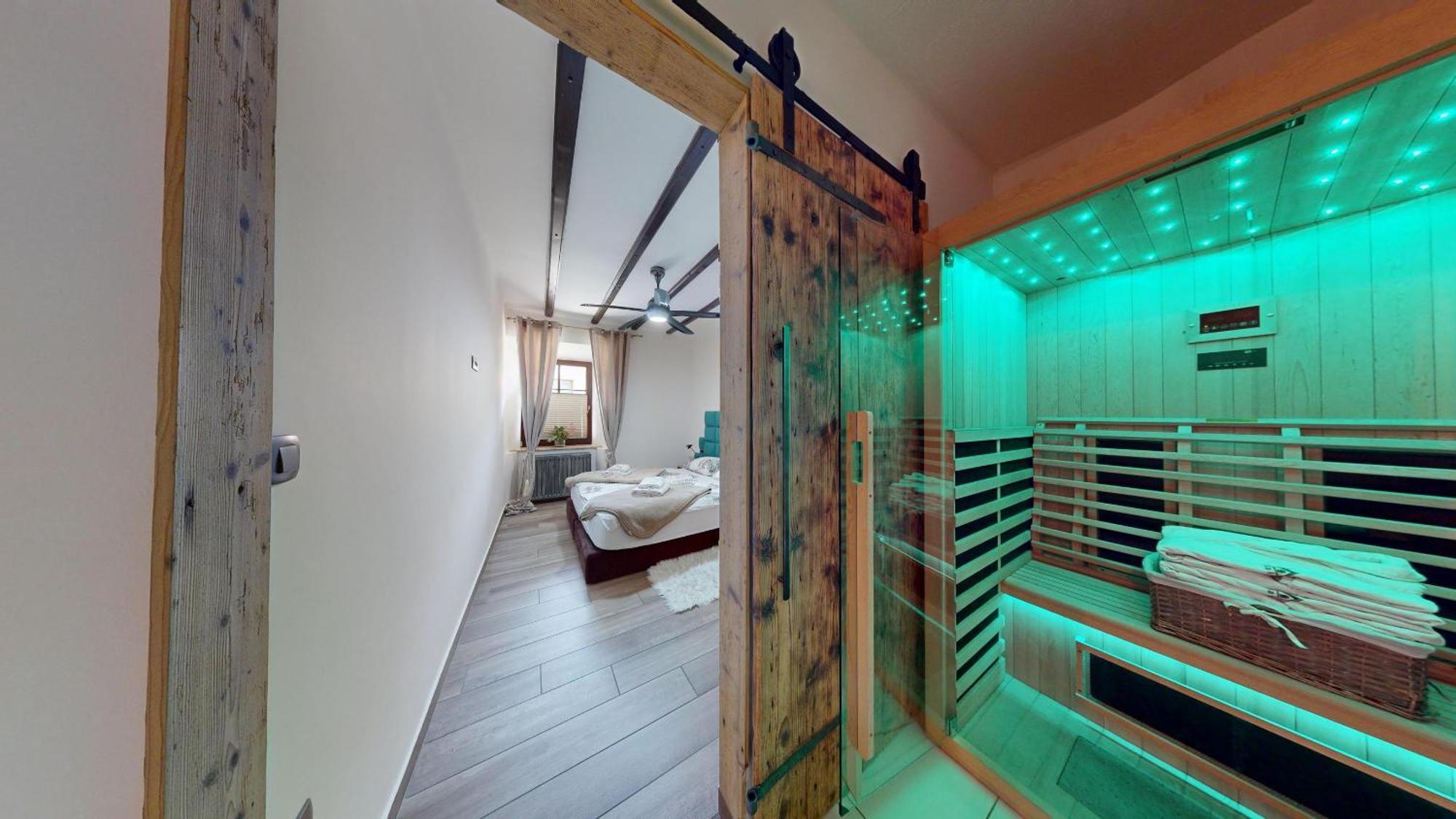 Resort Hisa Ida - Apartments With Hot Tub And Sauna Ivancna Gorica Kamer foto