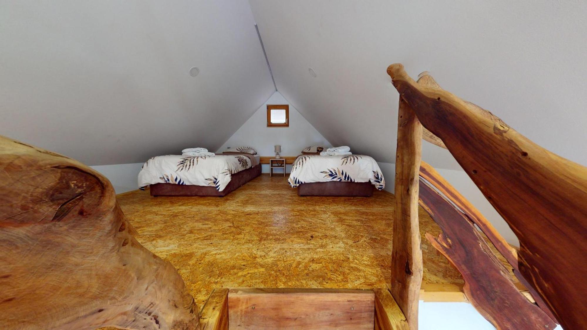 Resort Hisa Ida - Apartments With Hot Tub And Sauna Ivancna Gorica Kamer foto
